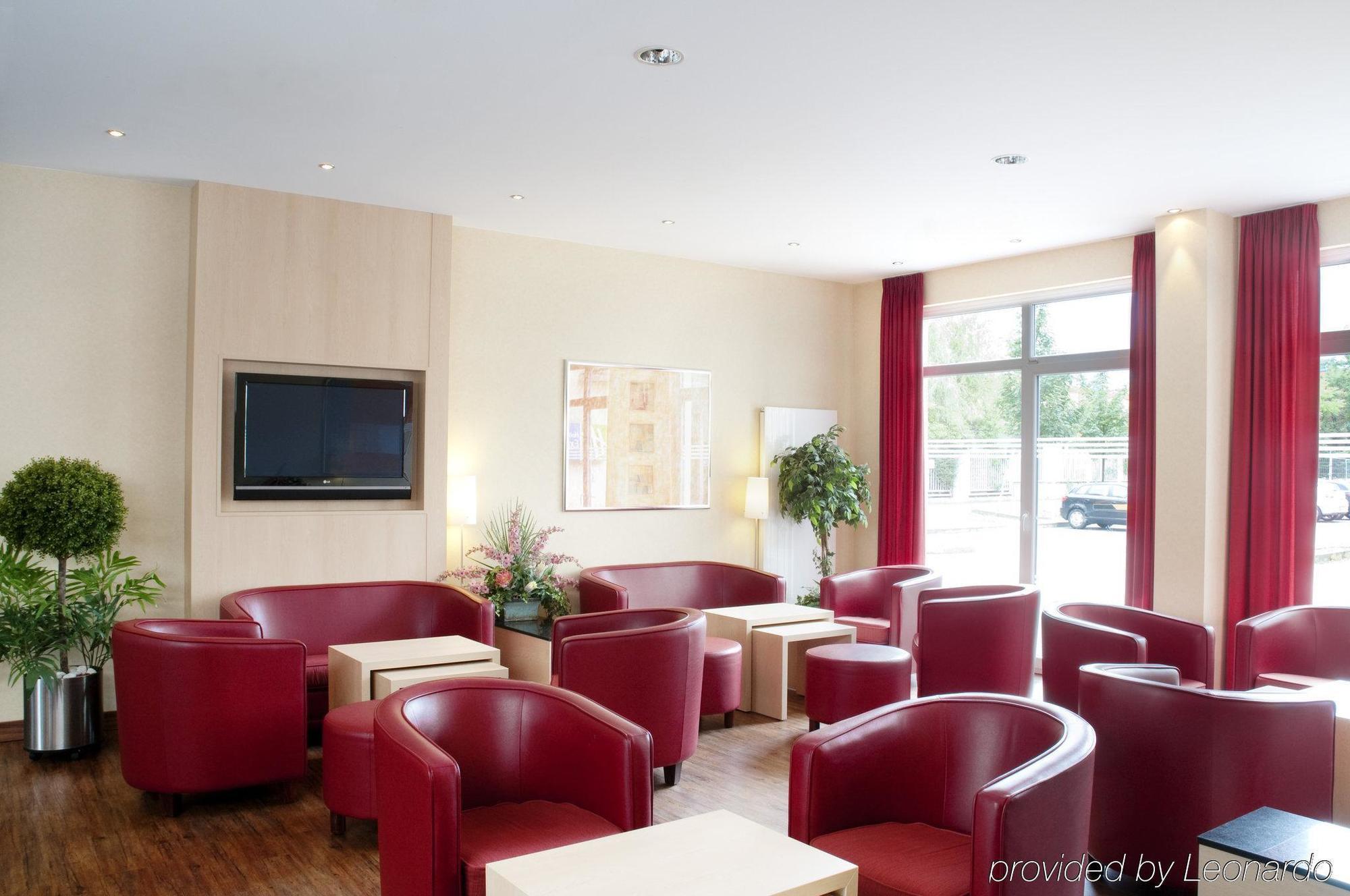 Express Frankfurt Messe By Ihg Hotel 3*