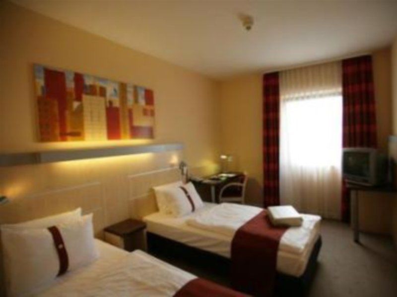 Express Frankfurt Messe By Ihg Hotel
