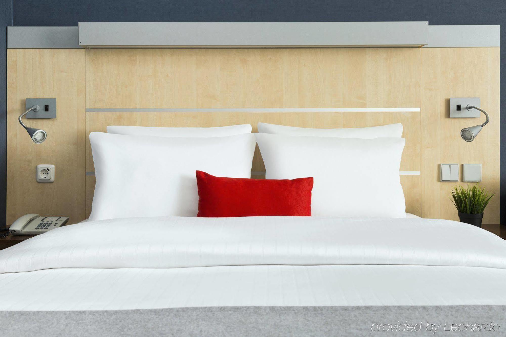 Express Frankfurt Messe By Ihg 3*