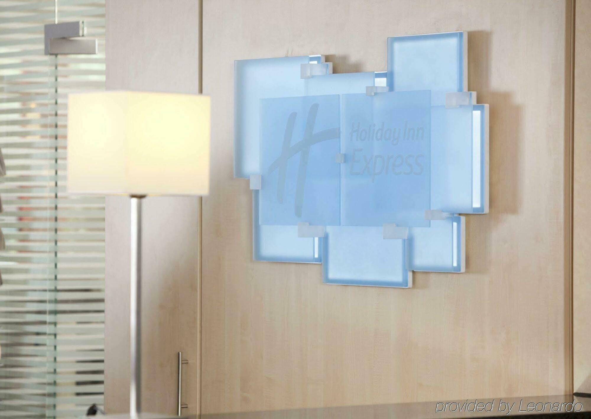 Hotel Express Frankfurt Messe By Ihg